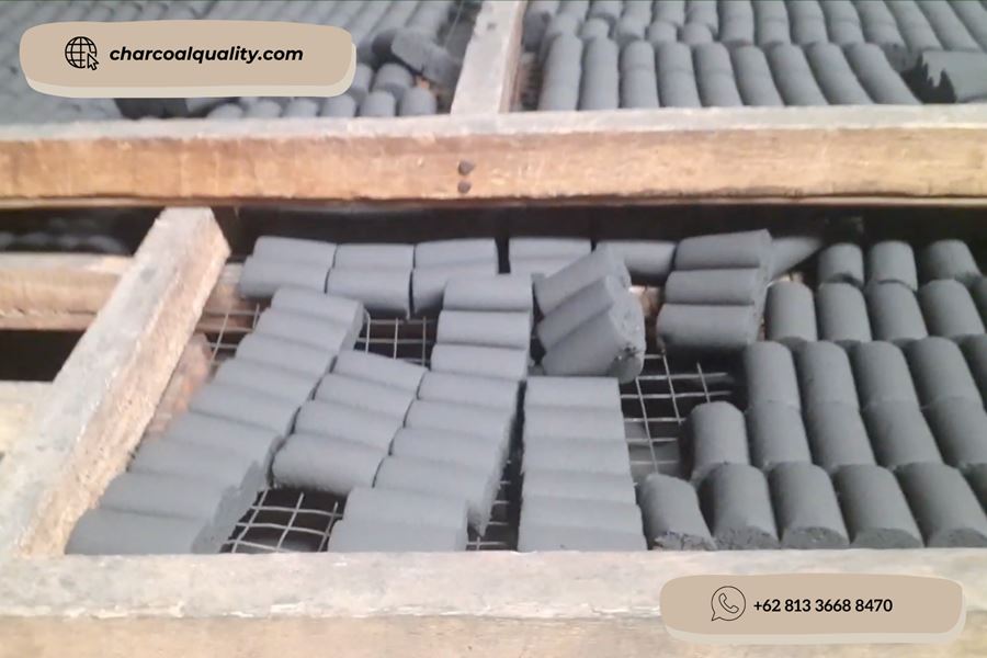 Indonesian coconut shell briquettes